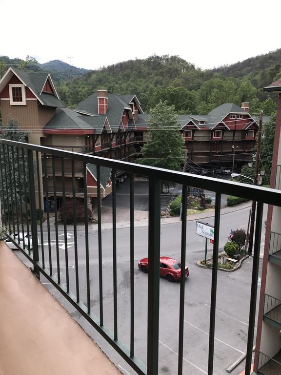 Downtown Gatlinburg Apartment Екстер'єр фото